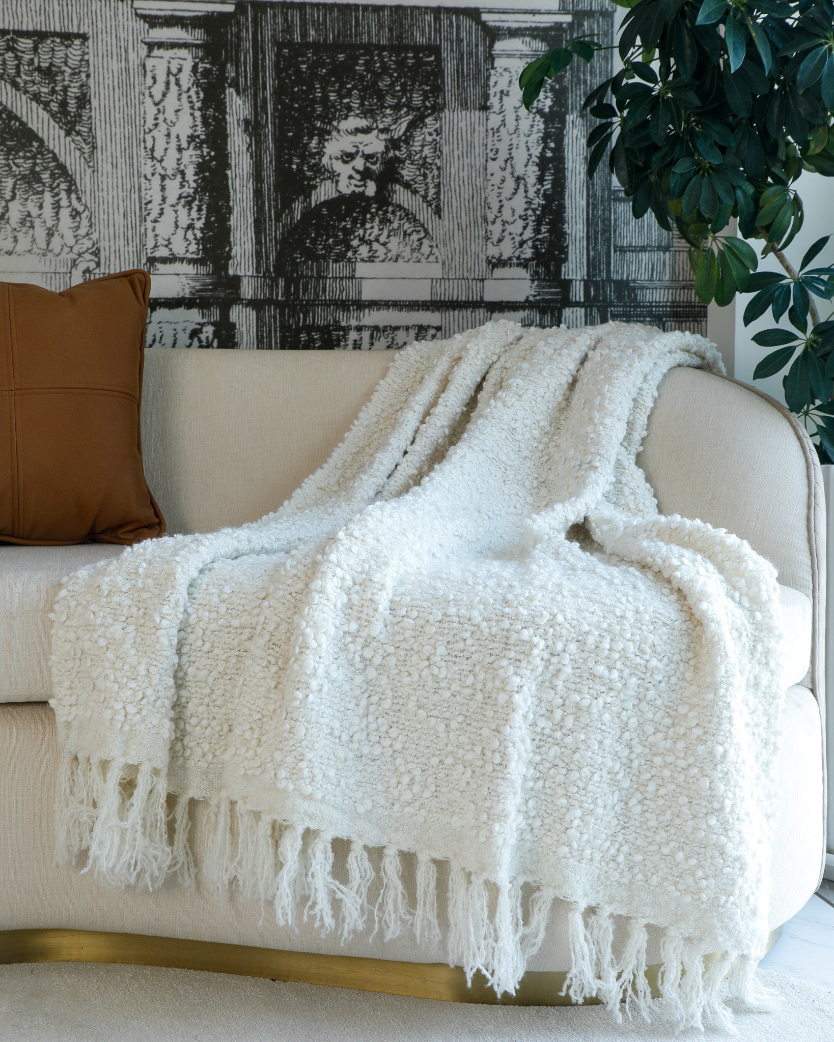 Bold Boucle vanilla Throw