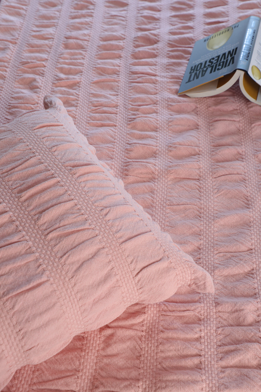 Seersucker Frill Blush Bedspread Set