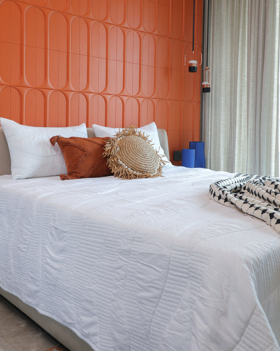 Etch White Quilted Bedspread  / Coverlet Set