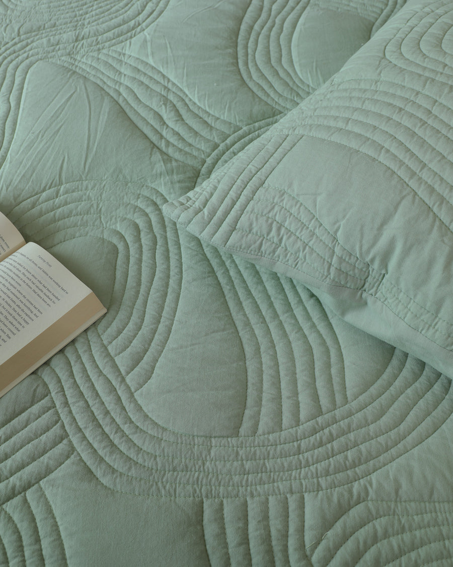 Shore Sage Quilted Bedspread  / Coverlet Set