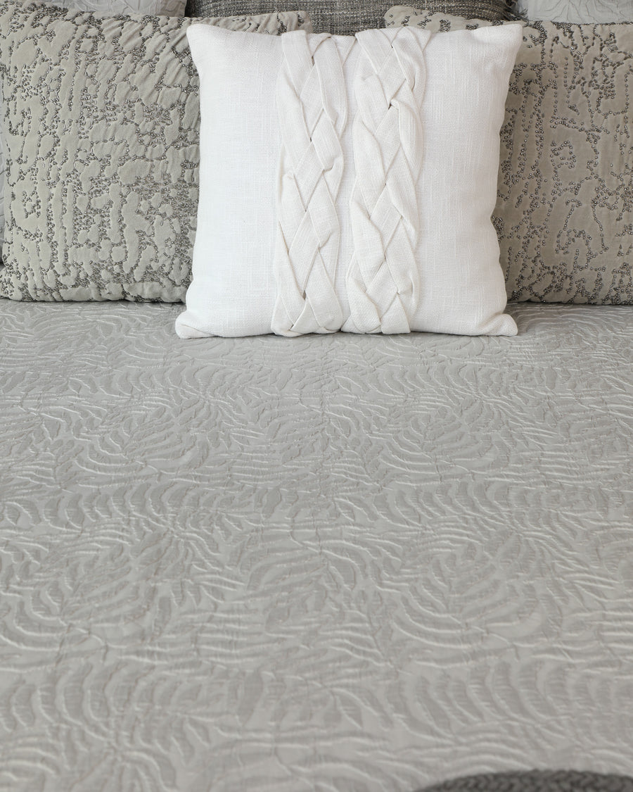 Fern Light grey Bedspread Set