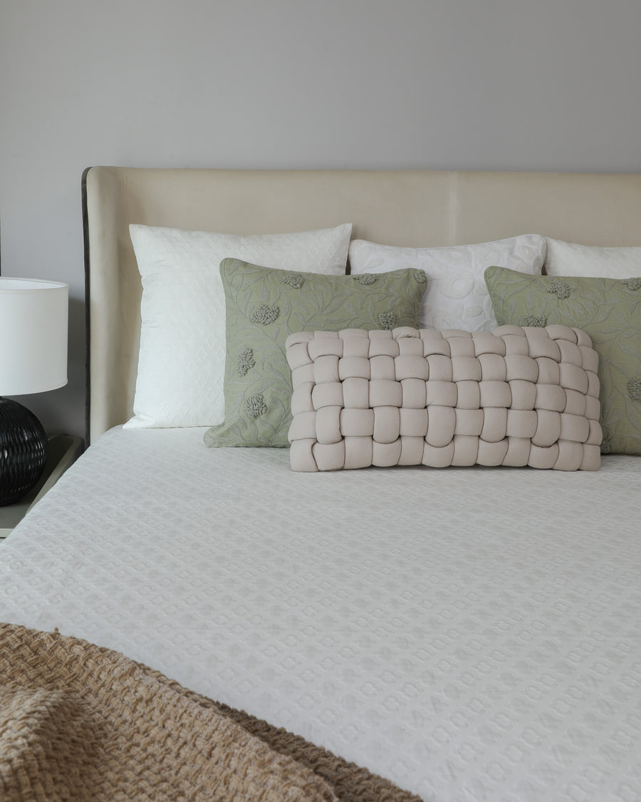 Seraphina White Bedspread Set