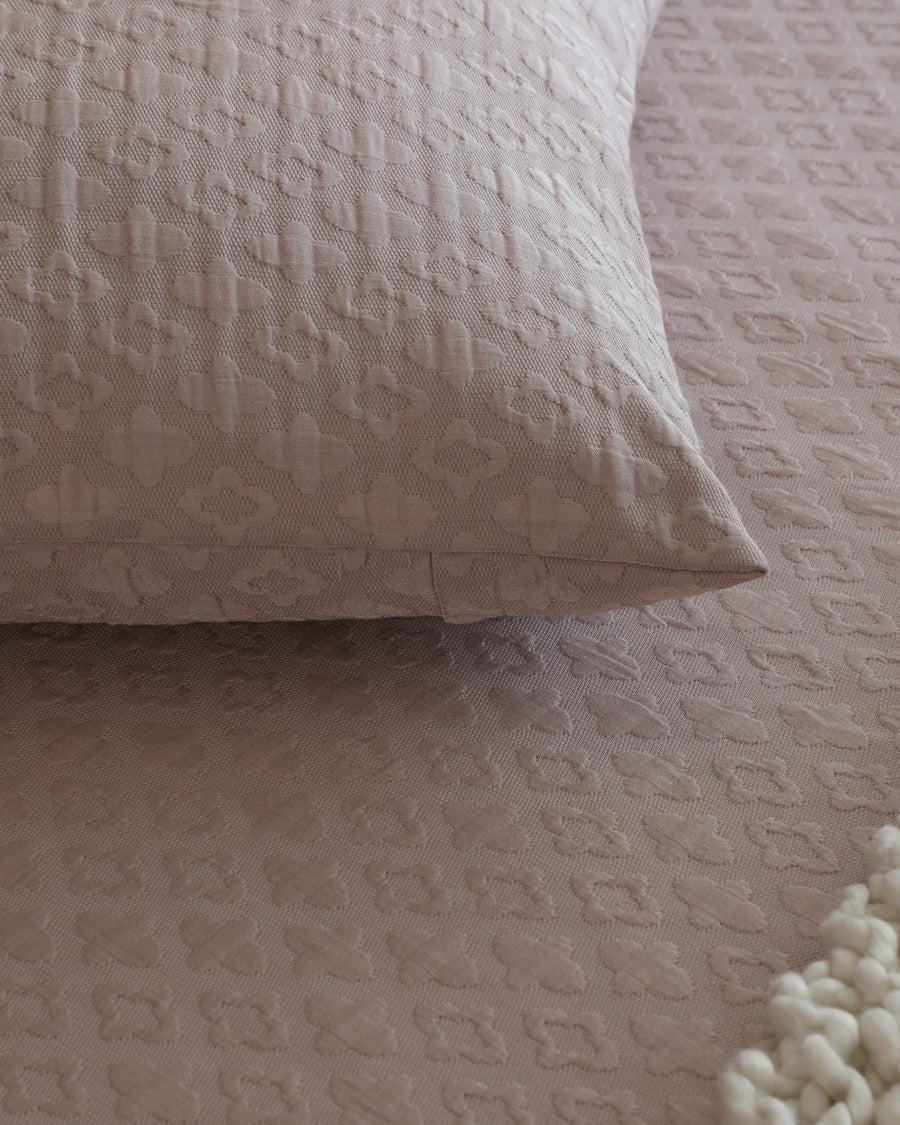 Seraphina Dusty Blush  Bedspread Set