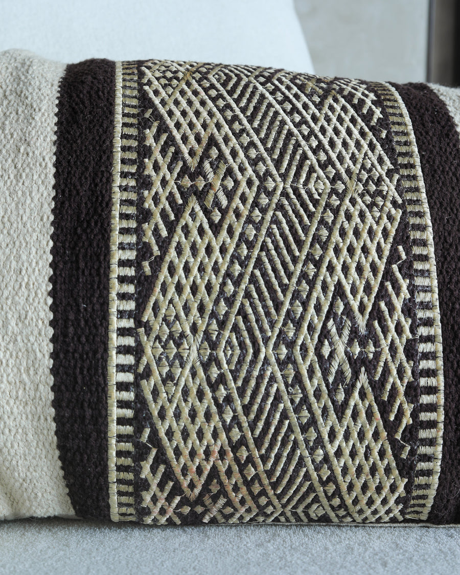 Mesa  Cushion Cover