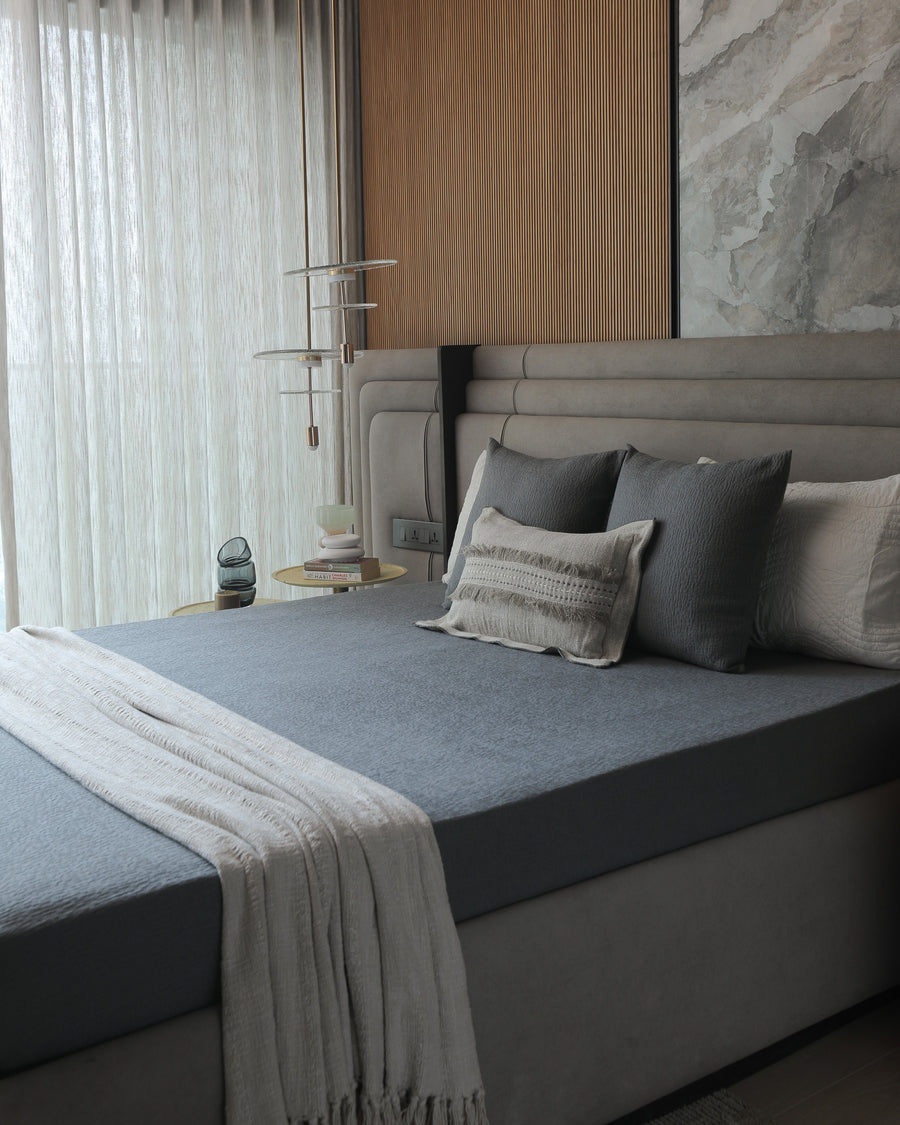 Urban Grid Bedspread Set
