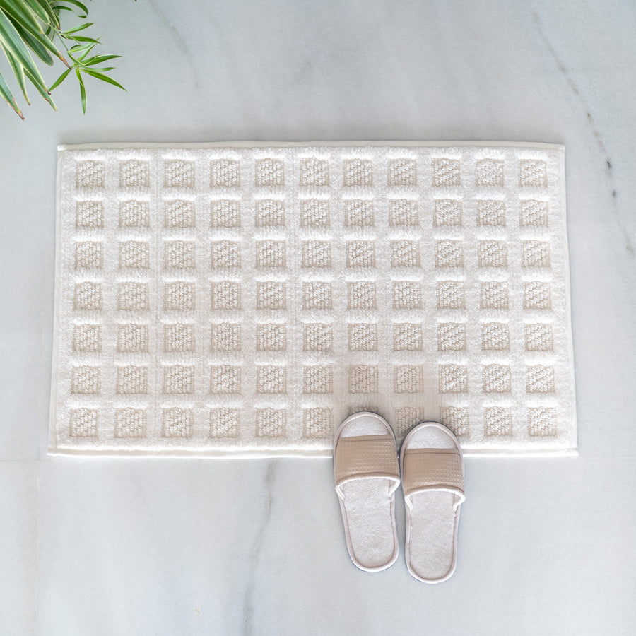 Linear grid Bathmat