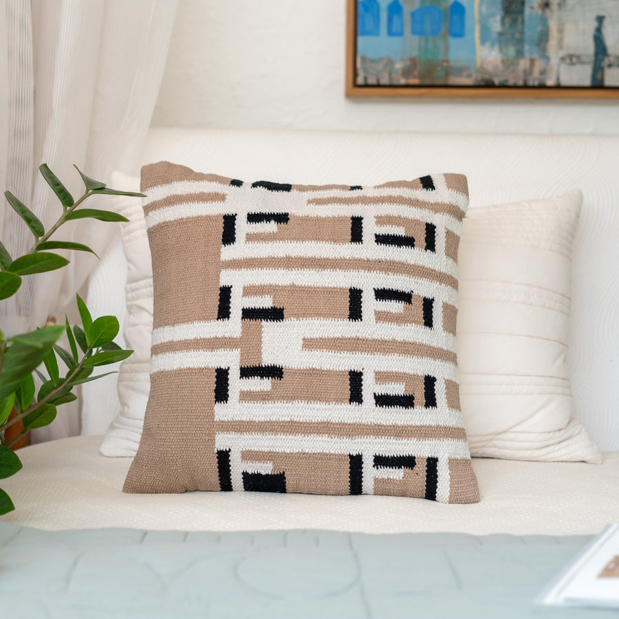 Zave Geometric Cushion Cover