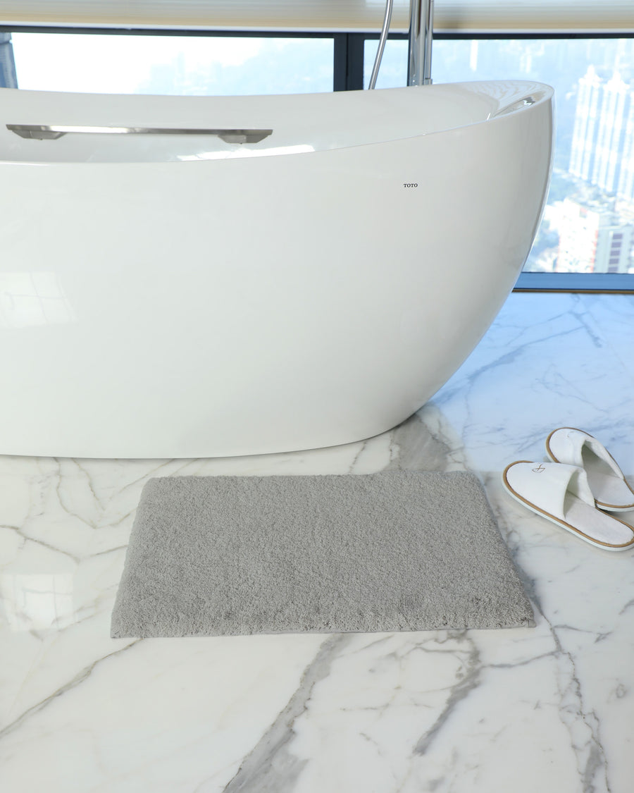 StainGuard Plush Bathmat