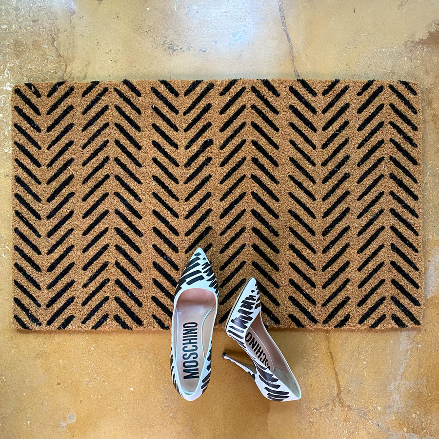 Line Darts Door Mat