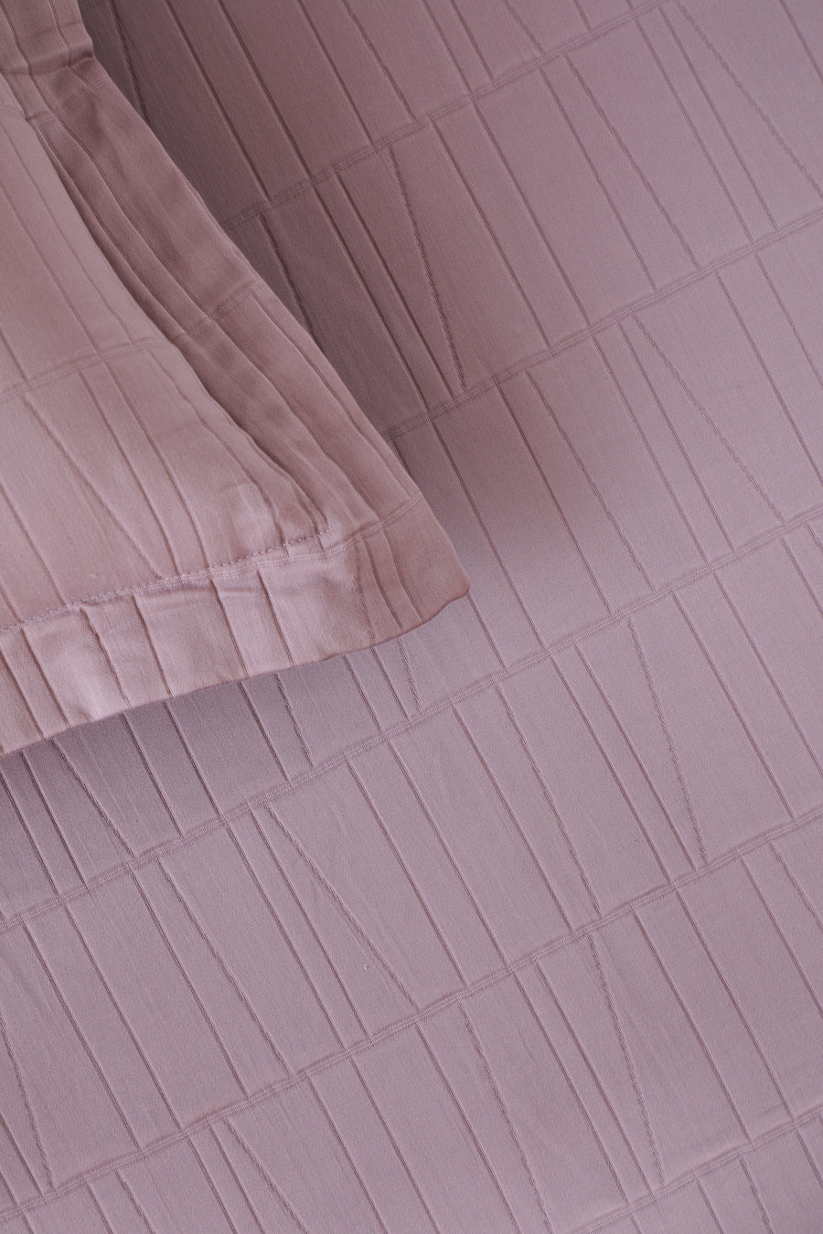 Cestino Lilac Bedspread Set