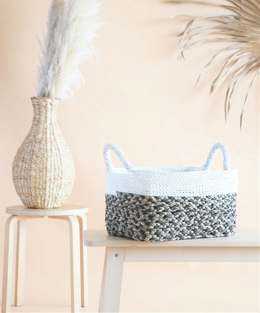 Seaweed Willow White Basket Large